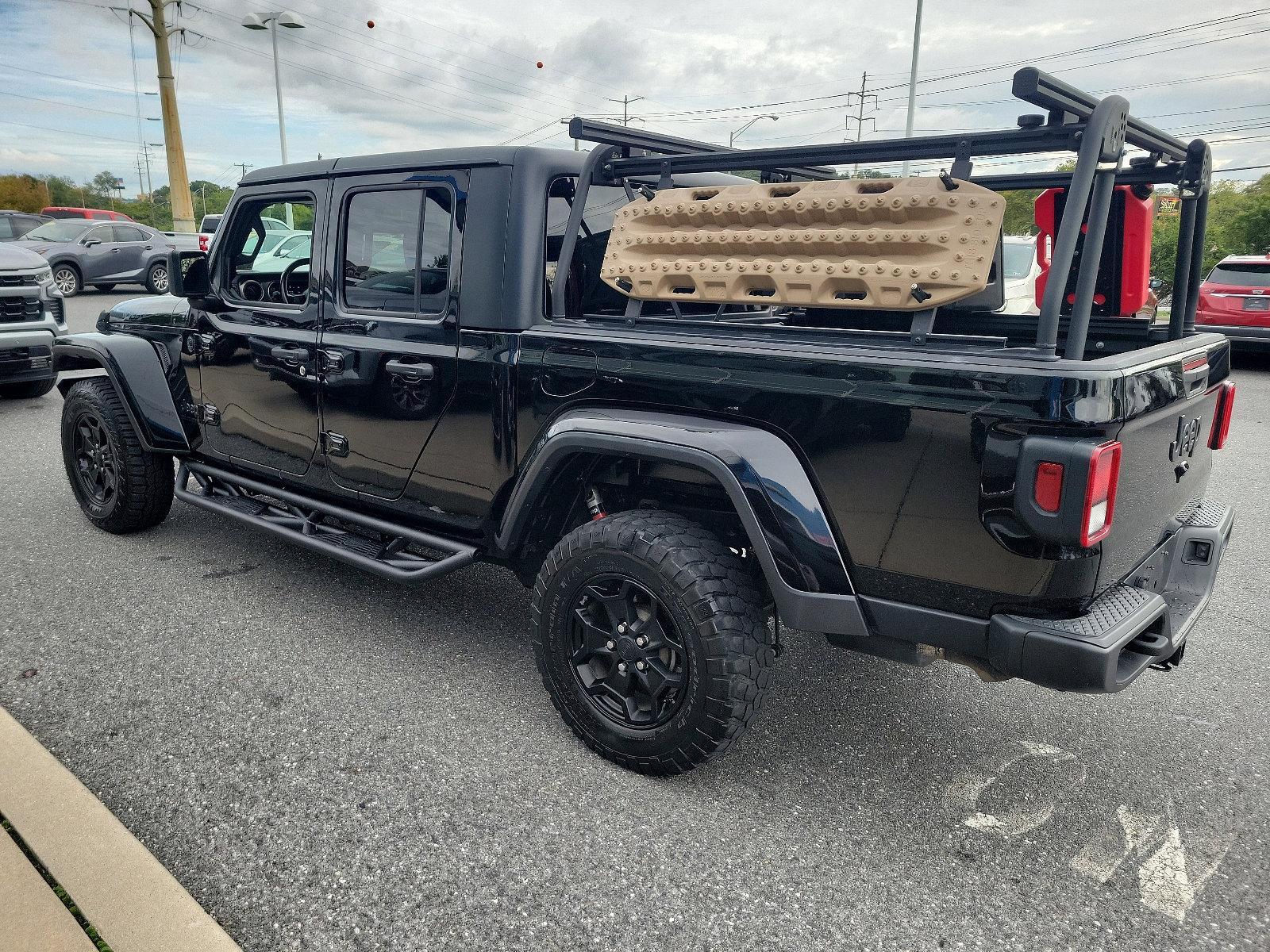 2021 Jeep Gladiator Vehicle Photo in BETHLEHEM, PA 18017-9401