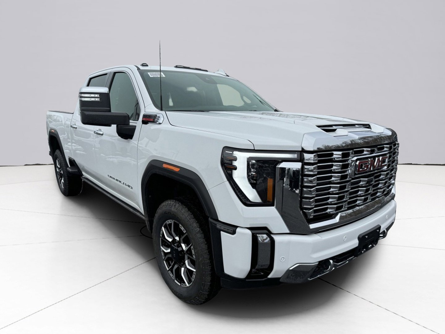 2024 GMC Sierra 3500HD Vehicle Photo in LEOMINSTER, MA 01453-2952