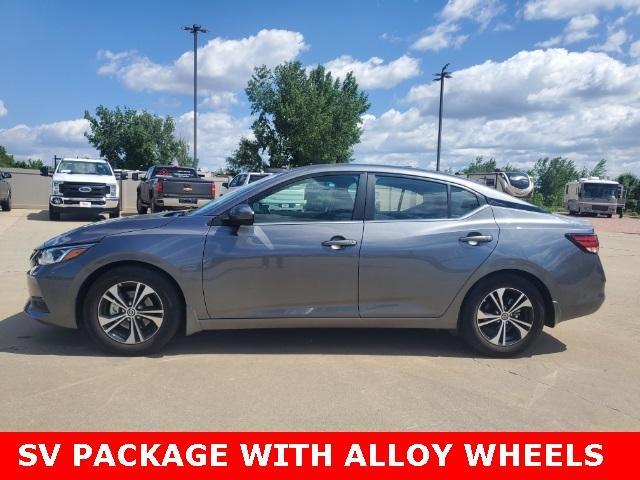 Used 2022 Nissan Sentra SV with VIN 3N1AB8CV4NY244593 for sale in Lennox, SD