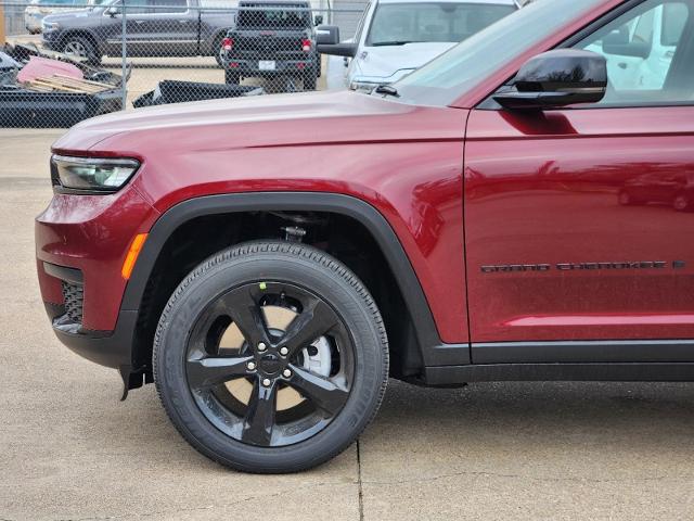 2024 Jeep Grand Cherokee L Vehicle Photo in Ennis, TX 75119-5114