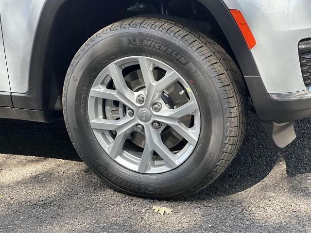 2023 Jeep Grand Cherokee L Vehicle Photo in Bowie, MD 20716