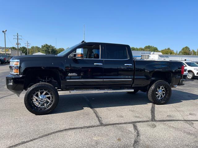 Used 2015 Chevrolet Silverado 2500HD High Country with VIN 1GC1KXEG7FF675167 for sale in North Vernon, IN