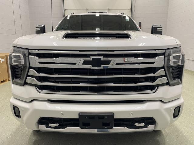 2024 Chevrolet Silverado 3500 HD Vehicle Photo in ROGERS, MN 55374-9422