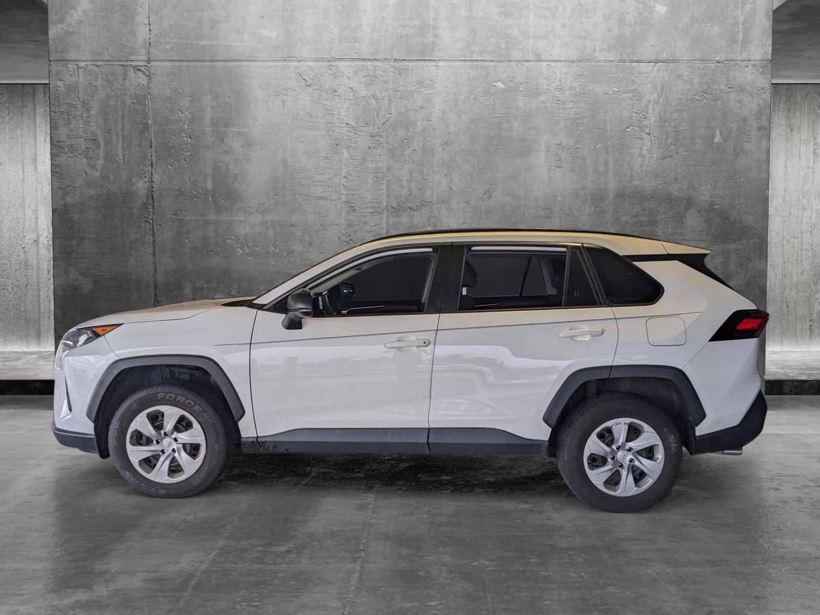 2019 Toyota RAV4 Vehicle Photo in MIAMI, FL 33172-3015