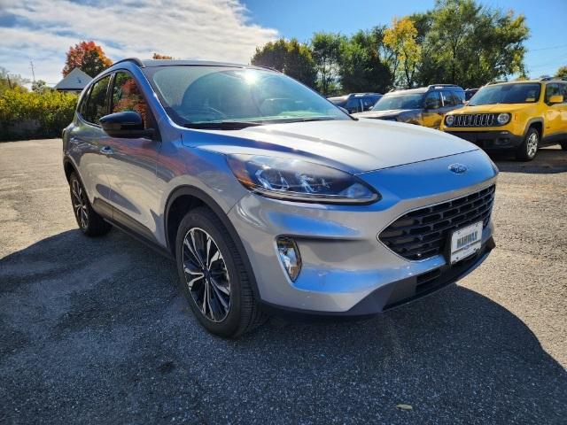 2022 Ford Escape Vehicle Photo in Mahwah, NJ 07430-1343