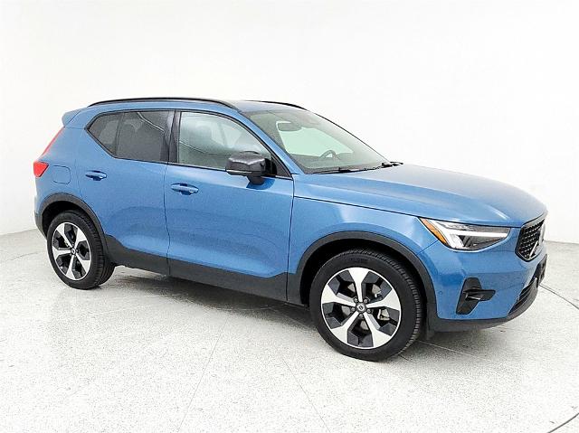 2024 Volvo XC40 Vehicle Photo in Grapevine, TX 76051