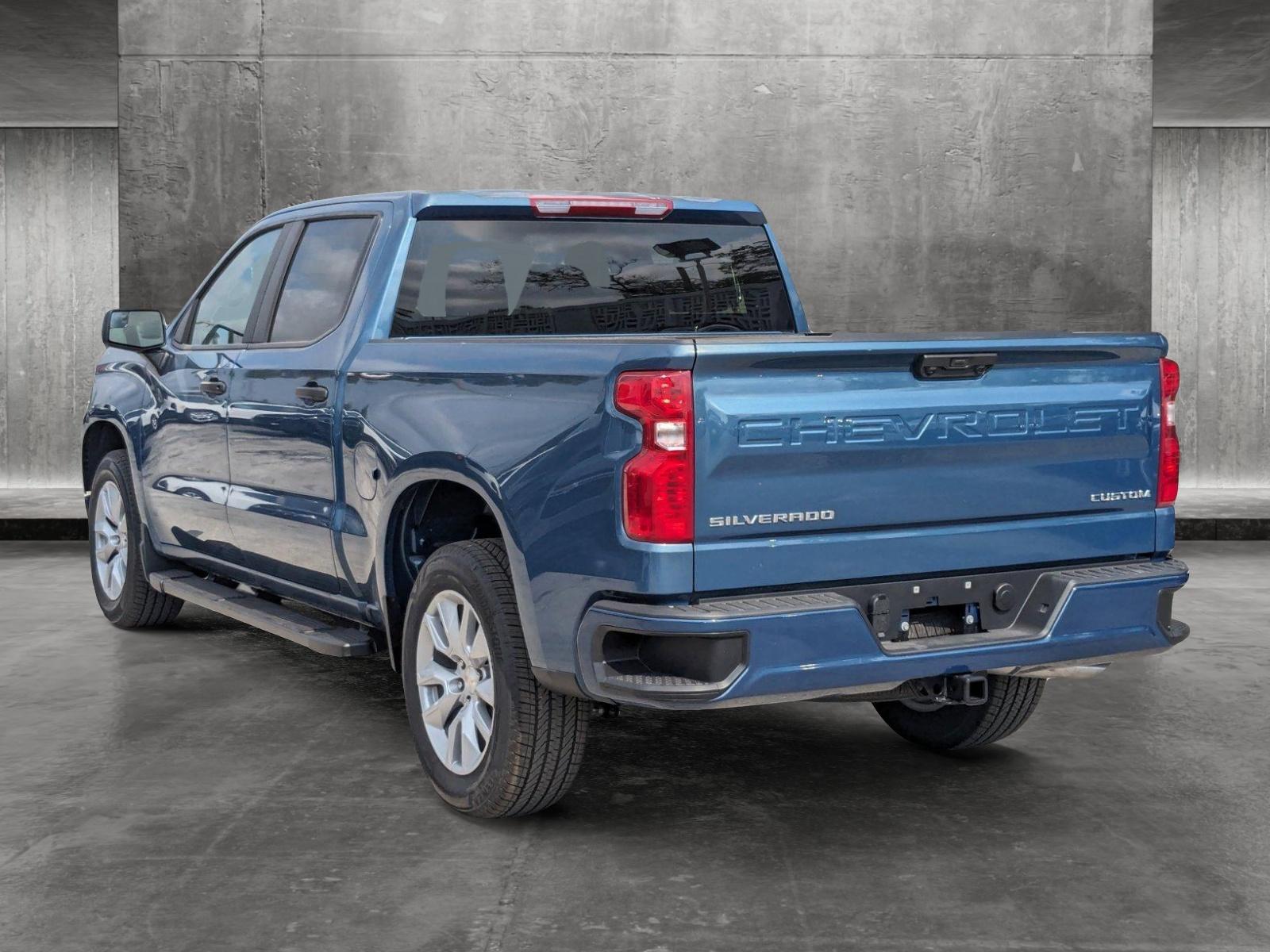 2024 Chevrolet Silverado 1500 Vehicle Photo in MIAMI, FL 33134-2699