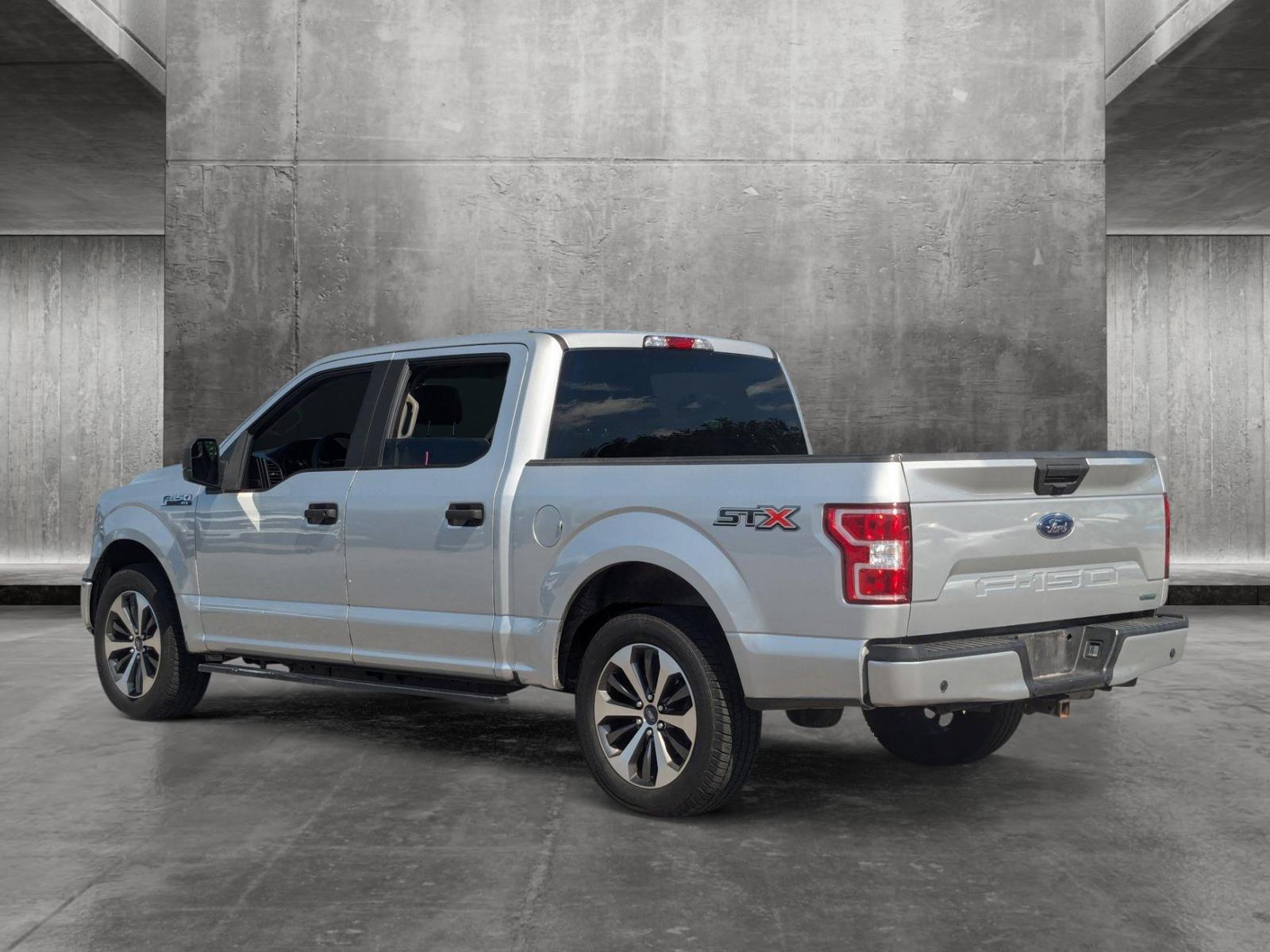 2019 Ford F-150 Vehicle Photo in St. Petersburg, FL 33713