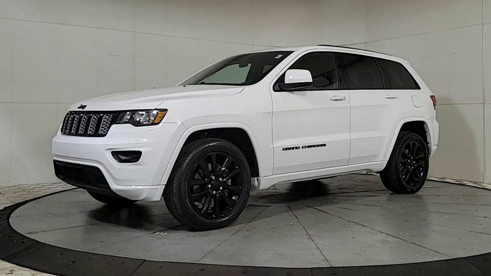 2021 Jeep Grand Cherokee Vehicle Photo in Plainfield, IL 60586