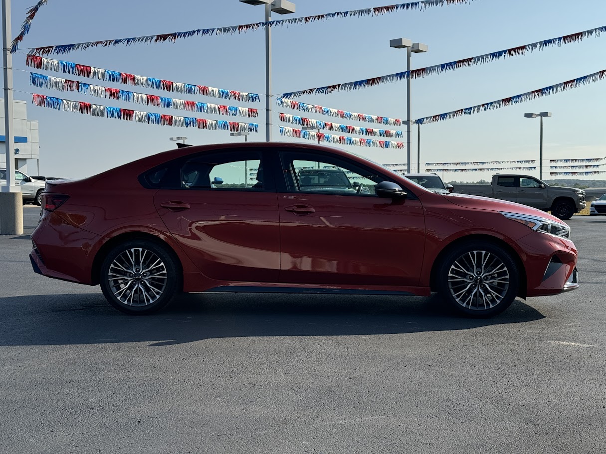 2022 Kia Forte Vehicle Photo in BOONVILLE, IN 47601-9633