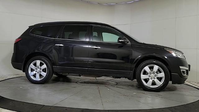 2017 Chevrolet Traverse Vehicle Photo in JOLIET, IL 60435-8135