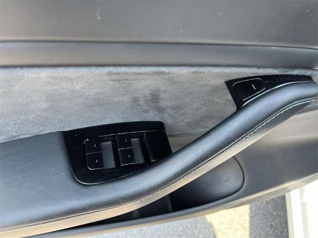 2020 Tesla Model 3 Vehicle Photo in ALCOA, TN 37701-3235