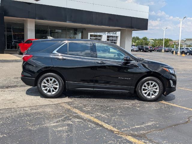 Used 2018 Chevrolet Equinox LT with VIN 2GNAXJEV6J6325956 for sale in Villa Park, IL