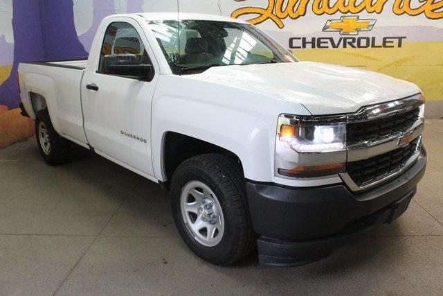 2016 Chevrolet Silverado 1500 Vehicle Photo in GRAND LEDGE, MI 48837-9199