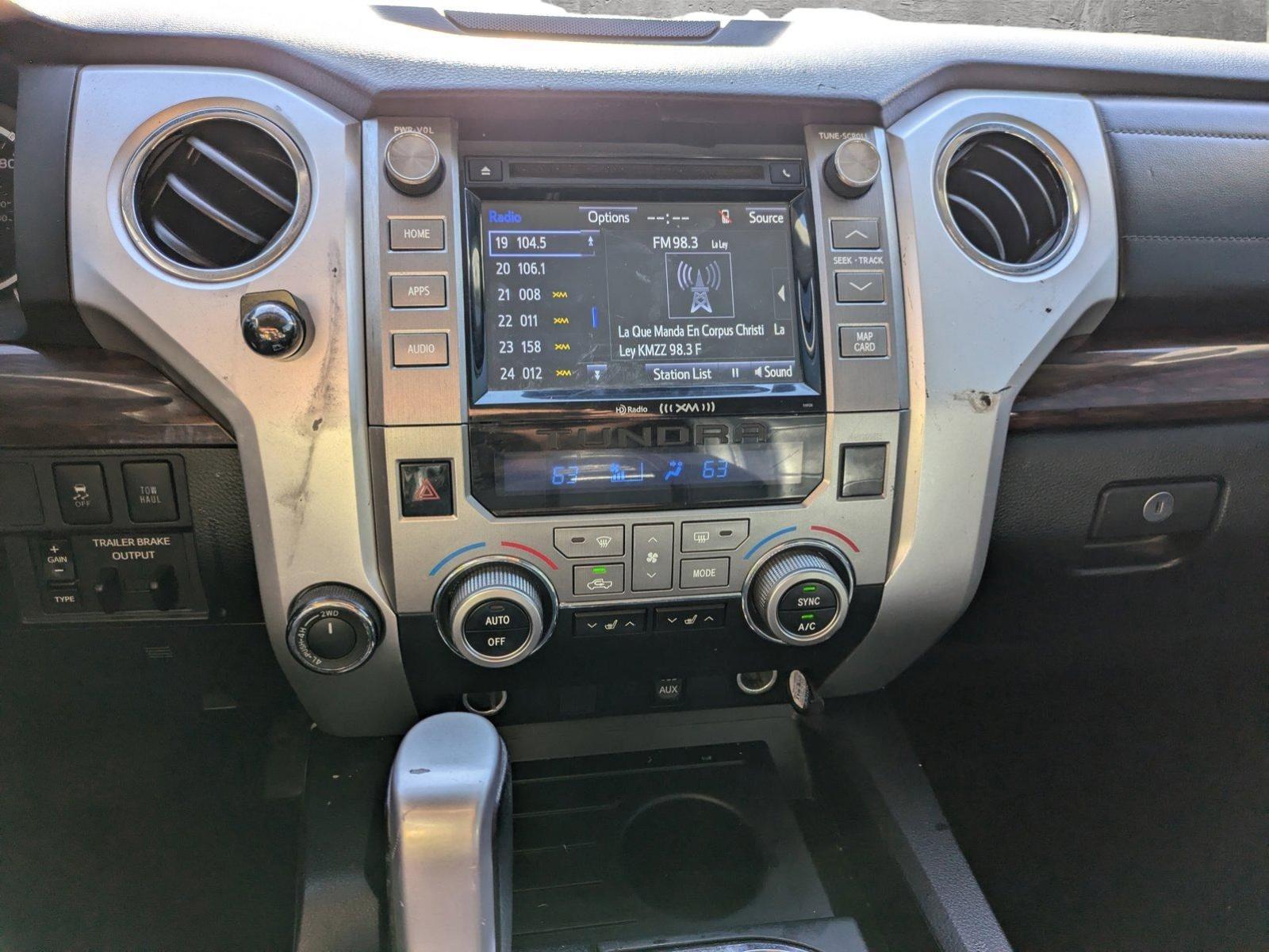 2017 Toyota Tundra 4WD Vehicle Photo in Corpus Christi, TX 78415