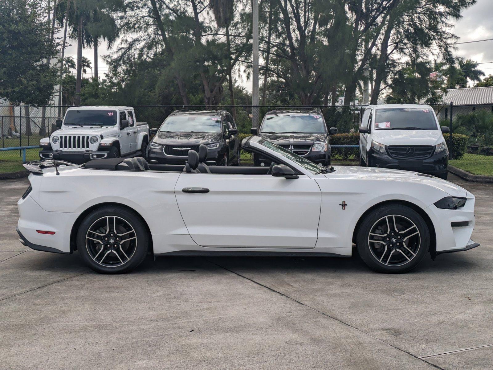 2020 Ford Mustang Vehicle Photo in MIAMI, FL 33172-3015