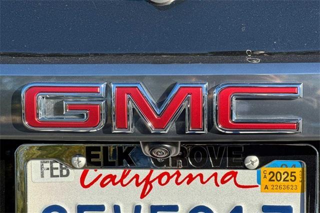 2023 GMC Acadia Vehicle Photo in ELK GROVE, CA 95757-8703