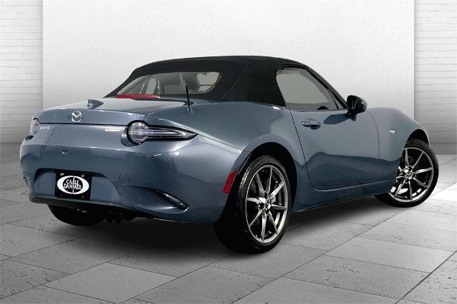 2021 Mazda MX-5 Miata Vehicle Photo in Lees Summit, MO 64086