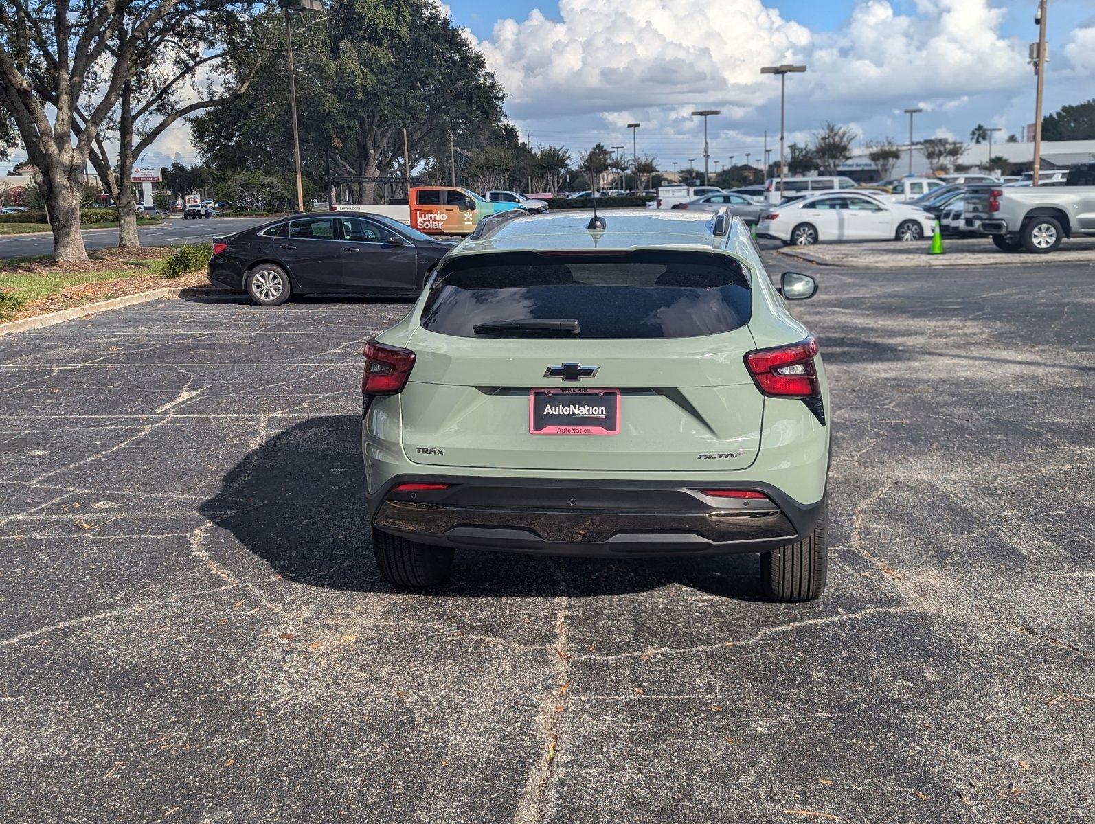 2025 Chevrolet Trax Vehicle Photo in ORLANDO, FL 32812-3021