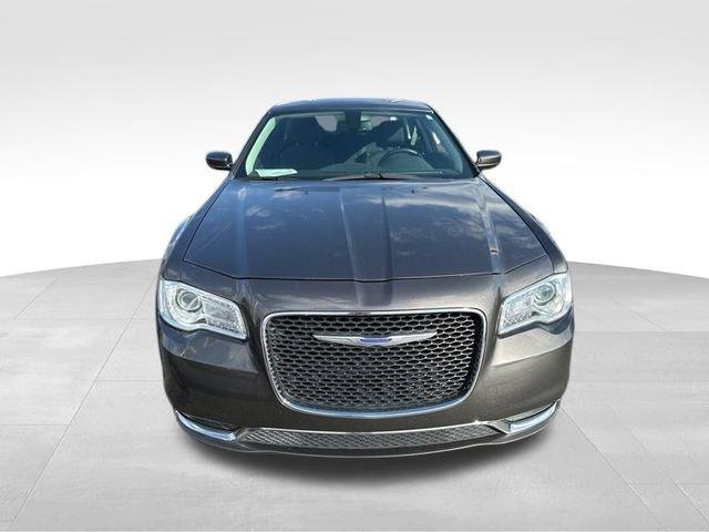 2020 Chrysler 300 Vehicle Photo in MEDINA, OH 44256-9631