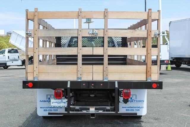 2023 Chevrolet Silverado Chassis Cab Vehicle Photo in VENTURA, CA 93003-8585