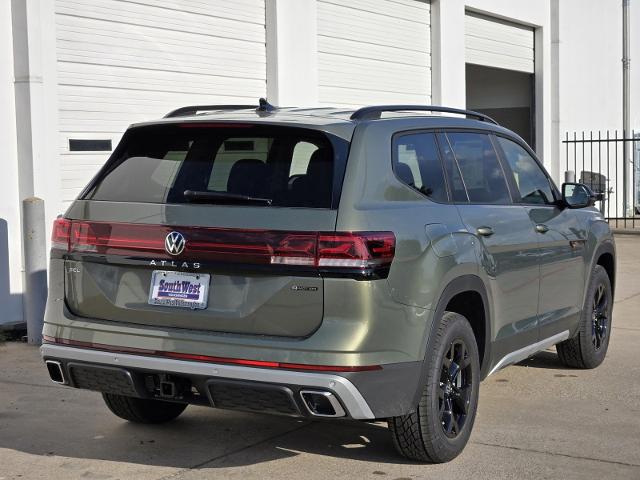 2024 Volkswagen Atlas Vehicle Photo in WEATHERFORD, TX 76087