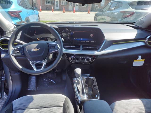 2025 Chevrolet Trax Vehicle Photo in INDIANA, PA 15701-1897