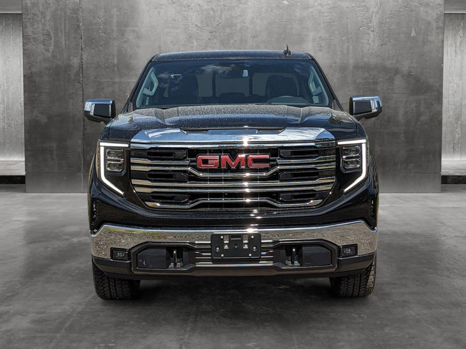 2024 GMC Sierra 1500 Vehicle Photo in GOLDEN, CO 80401-3850