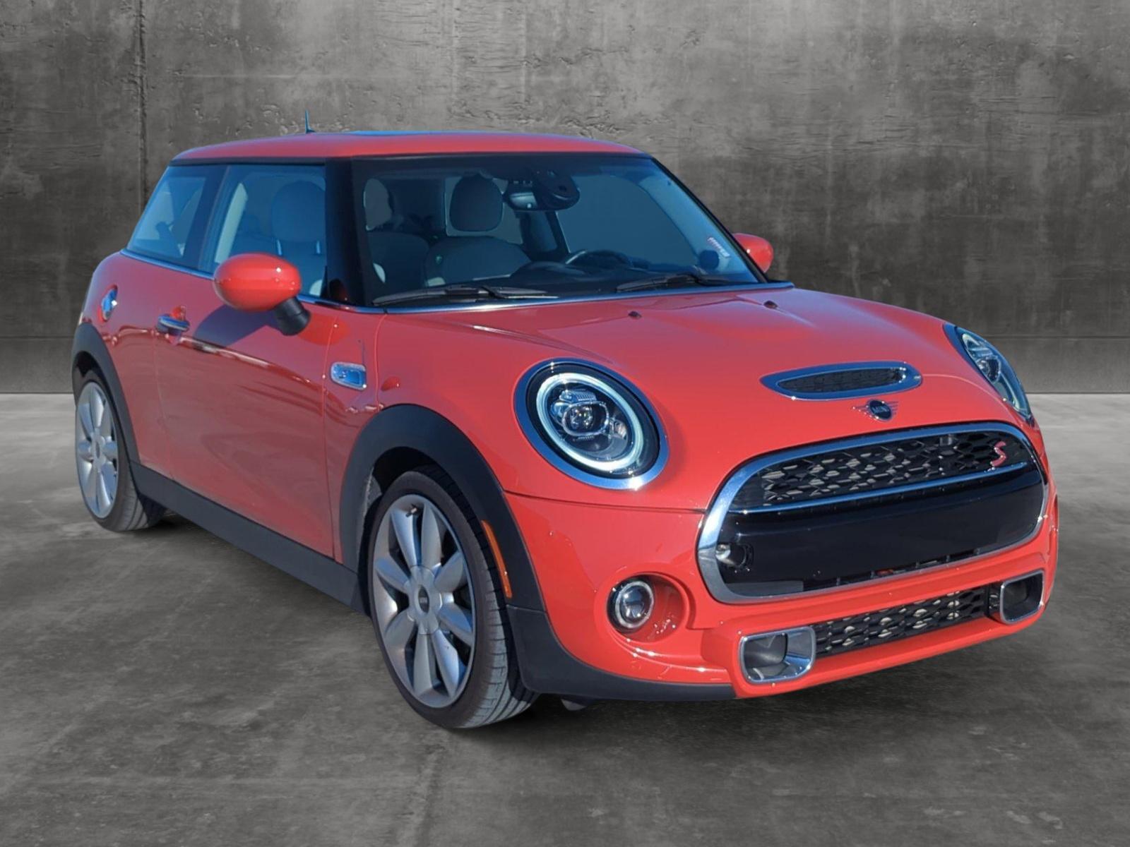 2020 MINI Cooper S Hardtop Vehicle Photo in Ft. Myers, FL 33907