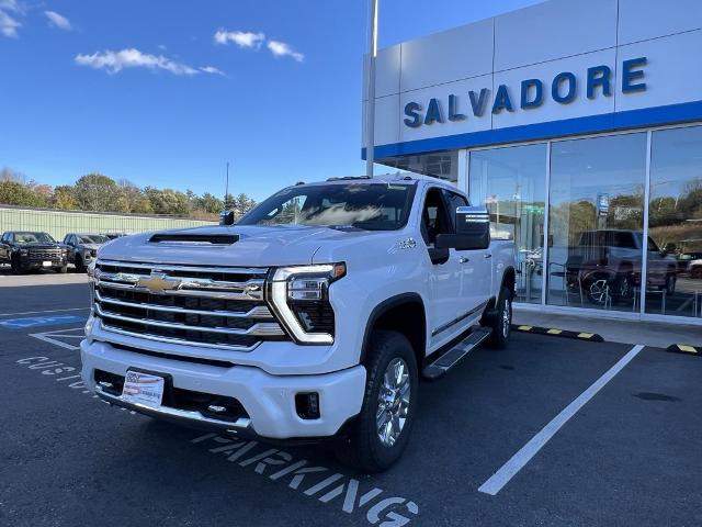 2025 Chevrolet Silverado 3500 HD Vehicle Photo in GARDNER, MA 01440-3110