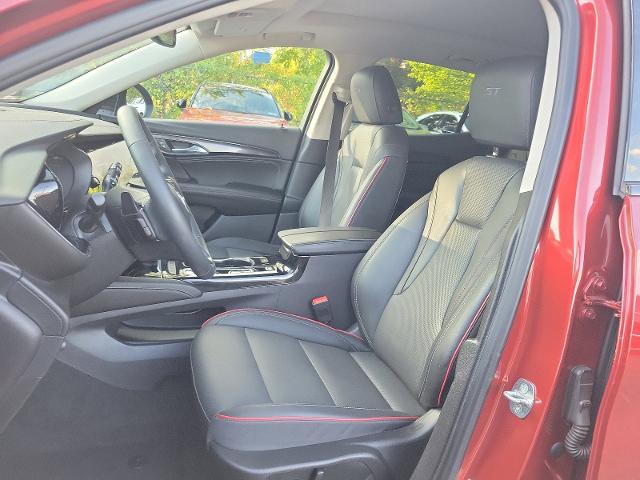 2023 Buick Envision Vehicle Photo in TREVOSE, PA 19053-4984