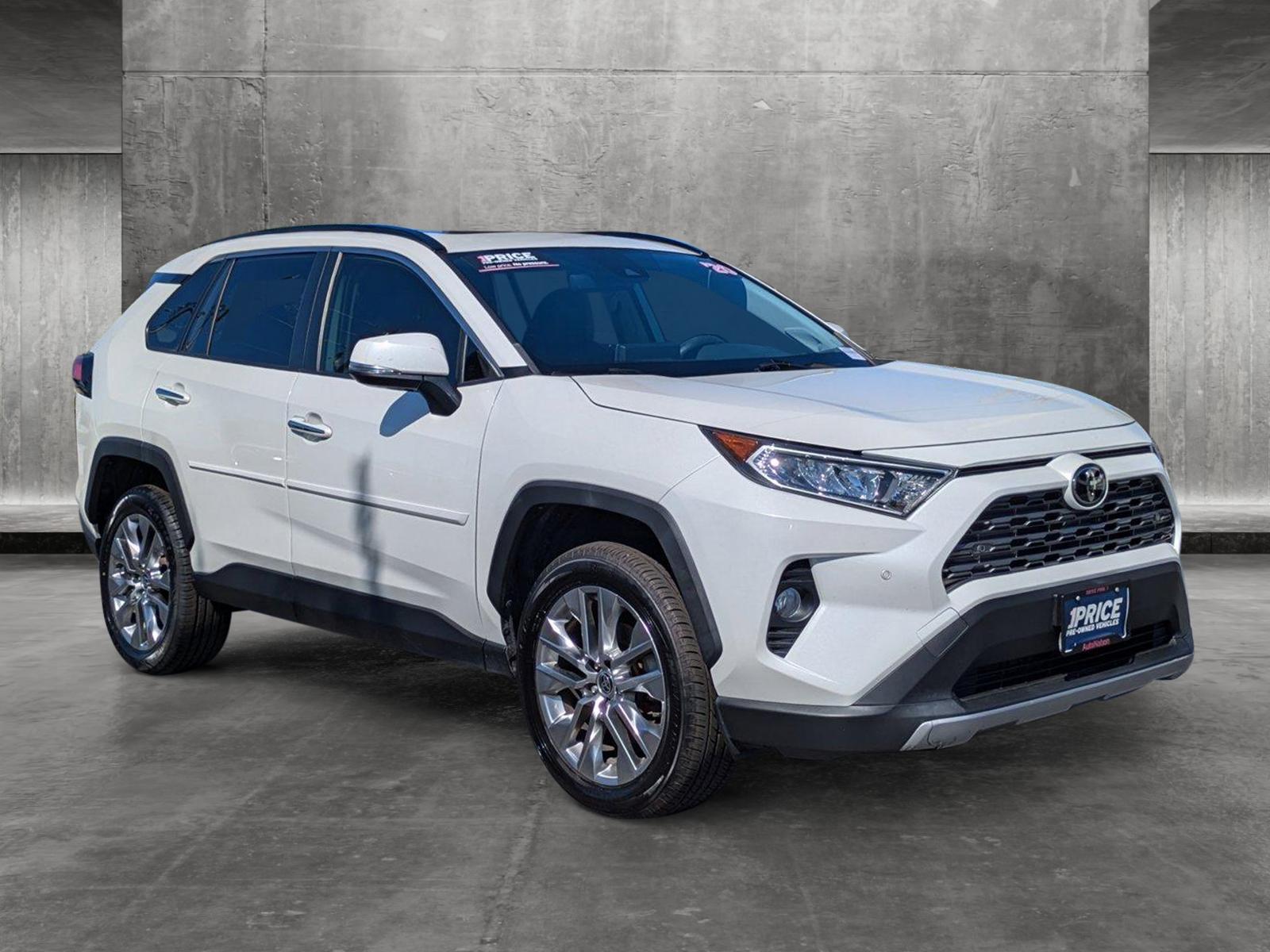 2020 Toyota RAV4 Vehicle Photo in Clearwater, FL 33761