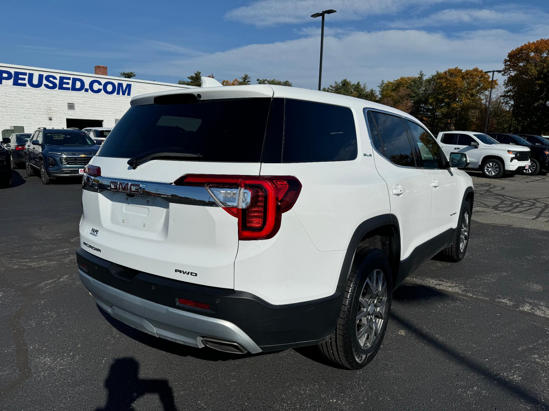 2023 GMC Acadia Vehicle Photo in SOUTH PORTLAND, ME 04106-1997