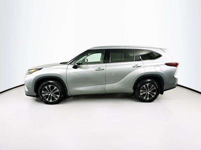 2021 Toyota Highlander Vehicle Photo in Flemington, NJ 08822