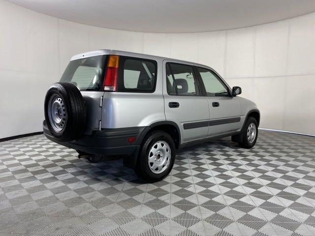 1998 Honda CR-V Vehicle Photo in MEDINA, OH 44256-9001