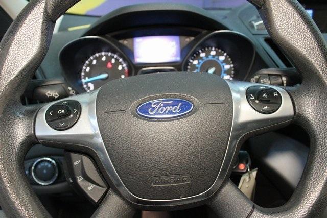 2015 Ford Escape Vehicle Photo in GRAND LEDGE, MI 48837-9199