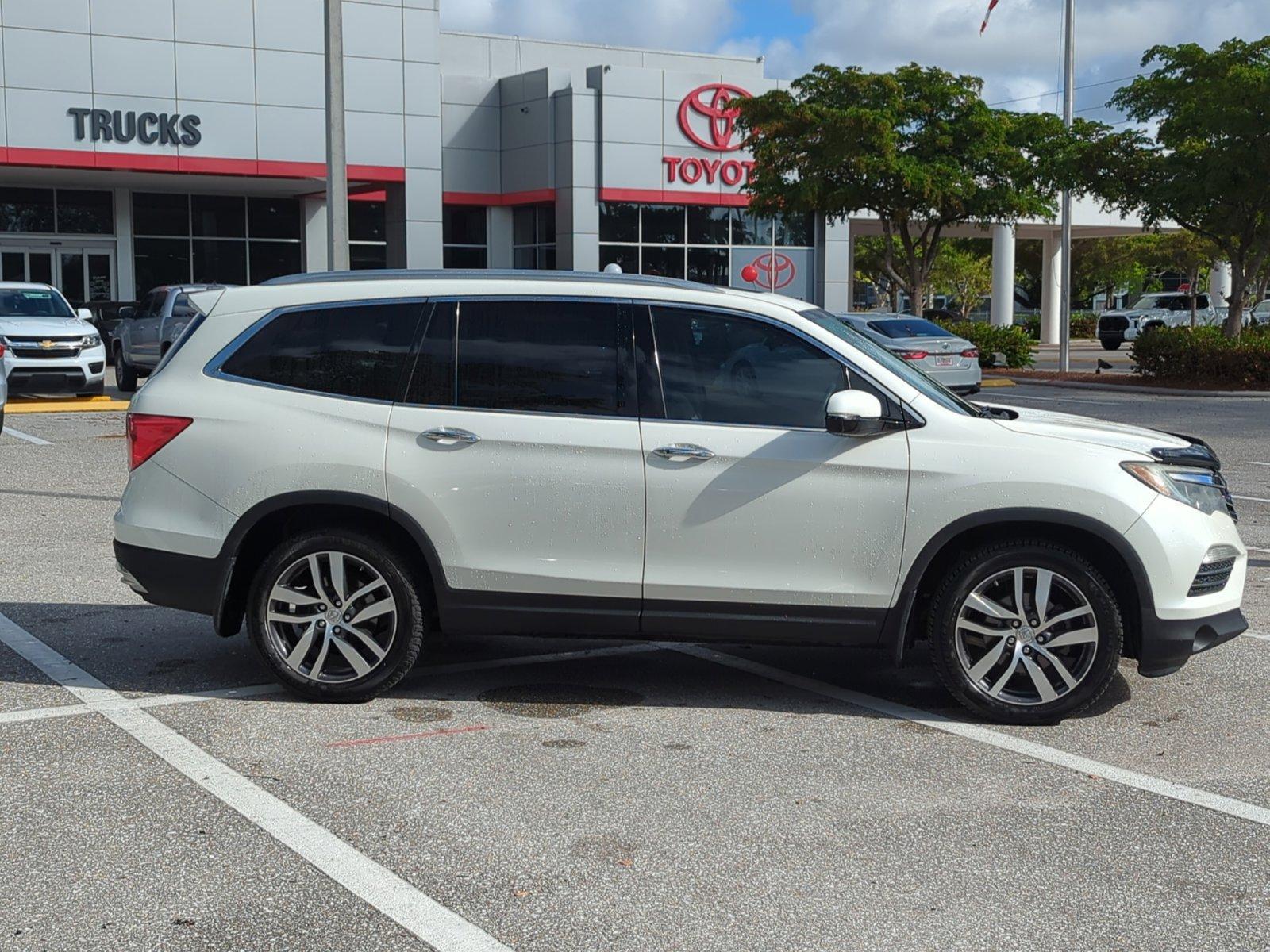 2016 Honda Pilot Vehicle Photo in Ft. Myers, FL 33907