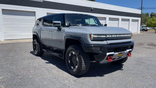 2024 GMC HUMMER EV SUV Vehicle Photo in TURLOCK, CA 95380-4918