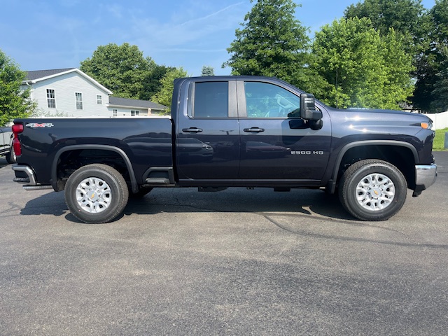 2024 Chevrolet Silverado 2500 HD Vehicle Photo in CORRY, PA 16407-0000