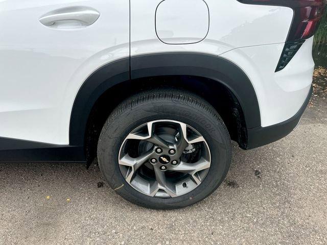 2025 Chevrolet Trax Vehicle Photo in GREELEY, CO 80634-4125