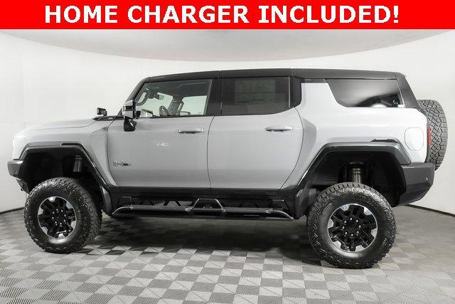 2024 GMC HUMMER EV SUV Vehicle Photo in PUYALLUP, WA 98371-4149