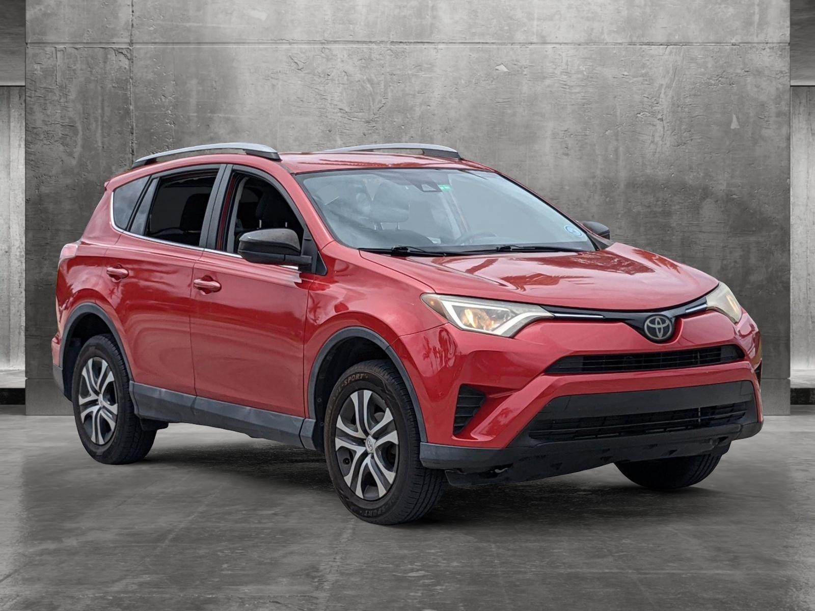 2017 Toyota RAV4 Vehicle Photo in Davie, FL 33331