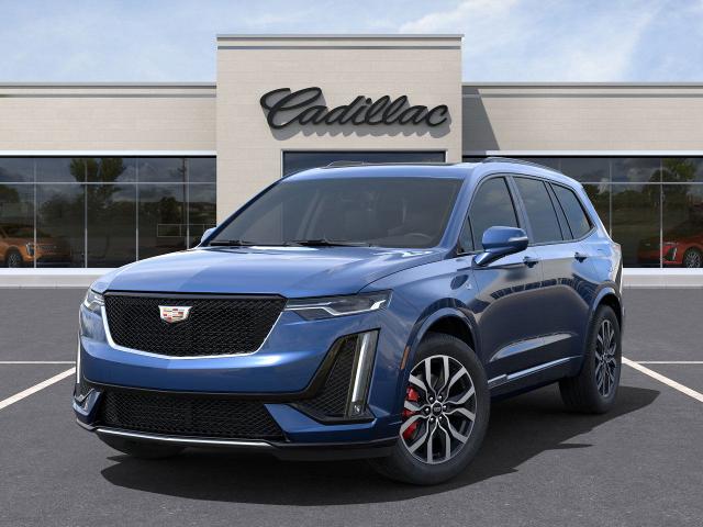 2025 Cadillac XT6 Vehicle Photo in MEDINA, OH 44256-9631