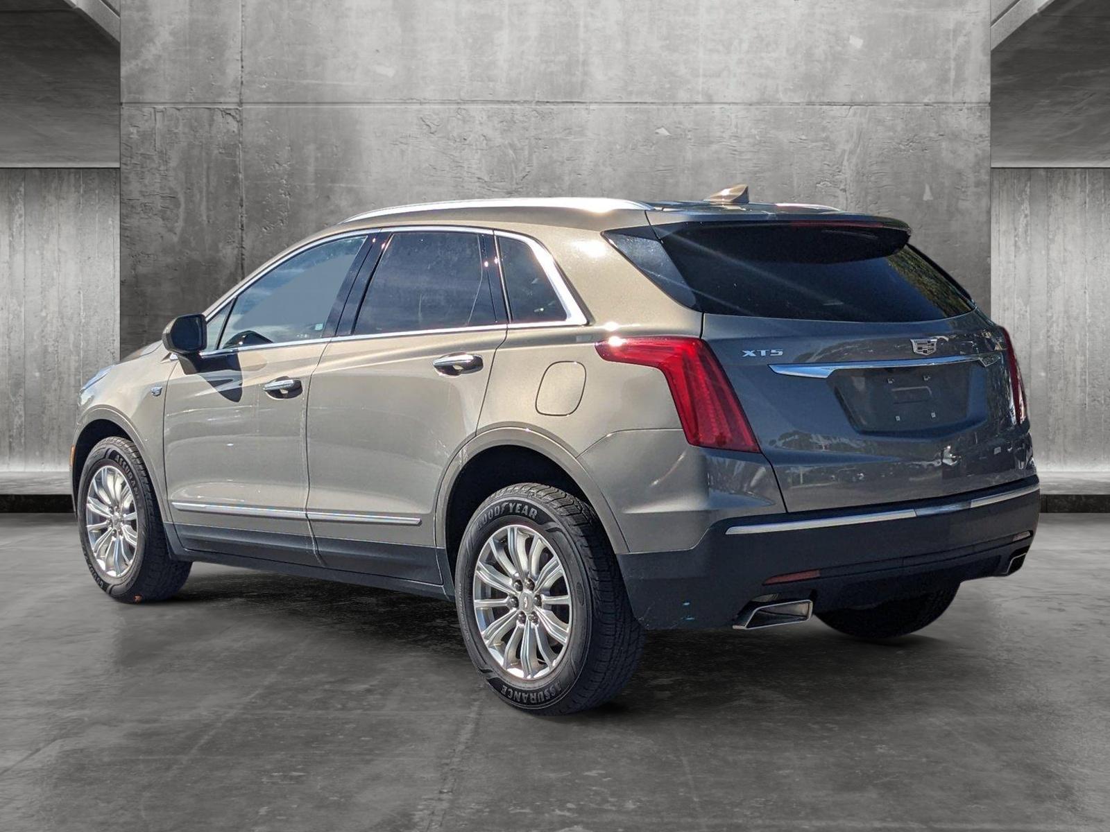 2017 Cadillac XT5 Vehicle Photo in WEST PALM BEACH, FL 33407-3296