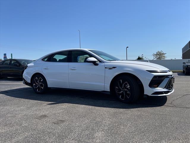 2024 Hyundai SONATA Vehicle Photo in O'Fallon, IL 62269