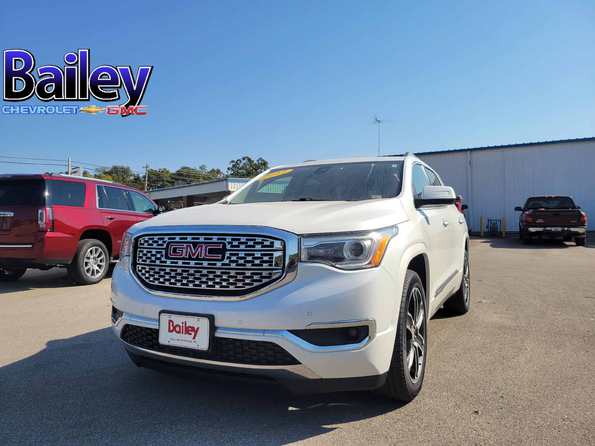 Used 2017 GMC Acadia Denali with VIN 1GKKNXLS0HZ211257 for sale in Willow Springs, MO