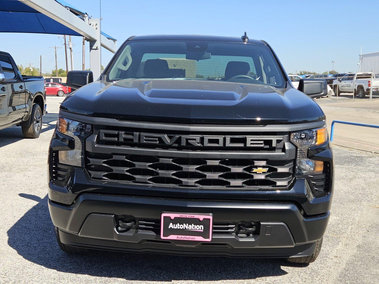 2025 Chevrolet Silverado 1500 Vehicle Photo in NORTH RICHLAND HILLS, TX 76180-7199