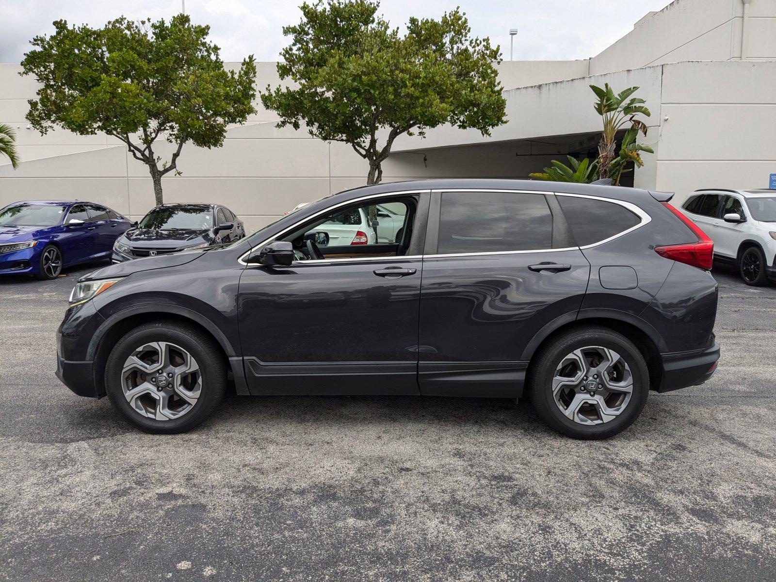 2017 Honda CR-V Vehicle Photo in Miami, FL 33015