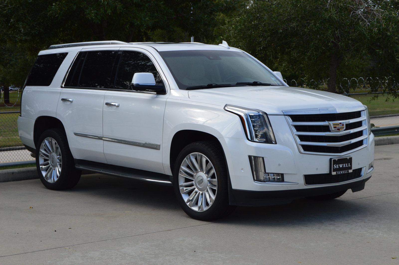 2018 Cadillac Escalade Vehicle Photo in Houston, TX 77090