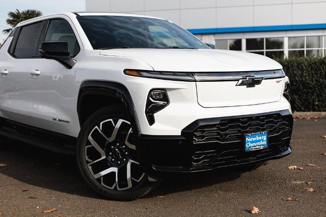 2024 Chevrolet Silverado EV Vehicle Photo in NEWBERG, OR 97132-1927